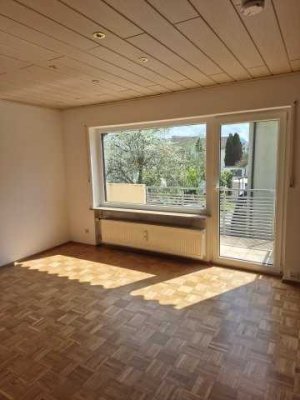 2-Zimmer Wohnung mit Balkon zu vermieten!