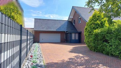 Großzügiges Einfamilienhaus mit großer Terrasse und Garten!