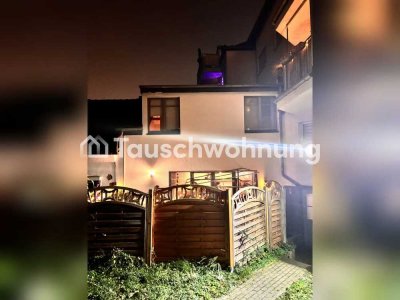 Tauschwohnung: Hausfeeling direkt am Rhein