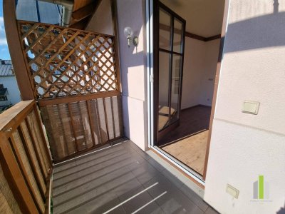 Charmante 3-Zimmer-DG-Wohnung mit Balkon &amp; Tiefgarage – sofort bezugsfertig
