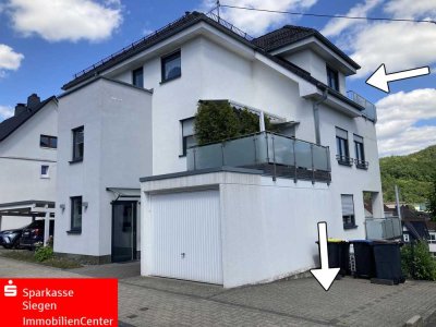 Hochwertige Dachgeschosswohnung in modernem und jungem Haus