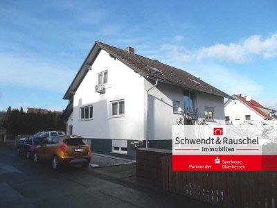 Am Waldrand wohnen oder investieren! 2-FH mit ELW in Glauburg-Stockheim