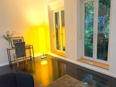 KA Zentrumsnah, vollmöblierte Wohnung mit Blick ins Grüne