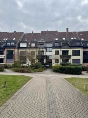 Blick ins Grüne am Wöhrder See: 4 Zimmer, 2 Loggien & TG
