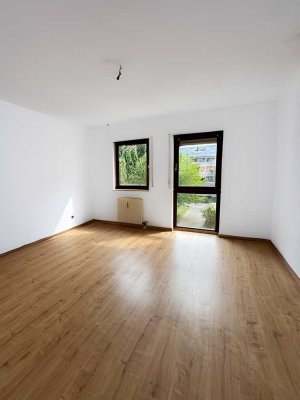Helle 3,5-Zimmer-Wohnung mit Balkon, neuer Küche & top-Schnitt – ein echtes Schnäppchen in Tamm!