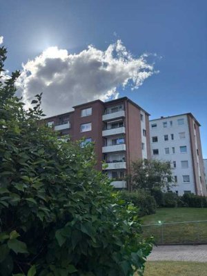 Modernisierte zentrumsnahe Eigentumswohnung in ruhiger Lage in Altenholz-Stift
