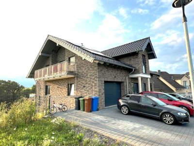 Neubau:  Schöne und gepflegte 4-Zimmer-DG-Wohnung in Asbach ab 01.11.2025
