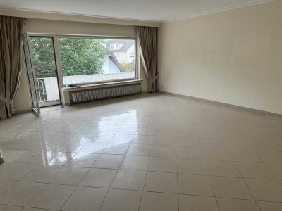 Attraktive 3-Zimmer-Wohnung mit zwei Balkonen in ruhiger Lage