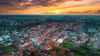 Mehrfamilienhaus mit Gewerbe + Baulandoption in Kyritz an der Knatter