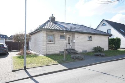 Modernisierter Bungalow mit großem Garten in Wesel-Büderich