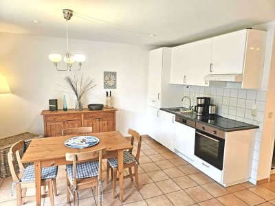 Gemütliche Ferienwohnung mit Hafenflair & Sonnenterrasse
