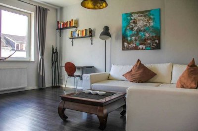 Exklusive 2 Zimmer Wohnung mit Balkon in Top Lage in Neustadt