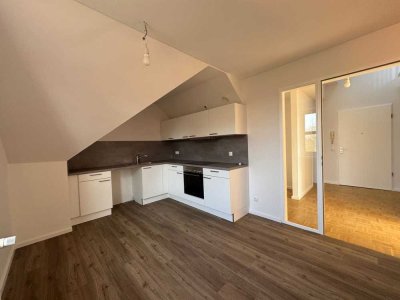Frisch modernisierte Wohnung mit Balkon