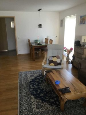 Betreutes Wohnen: Exklusive 3-Zimmer-Wohnung mit Balkon und EBK in Rott