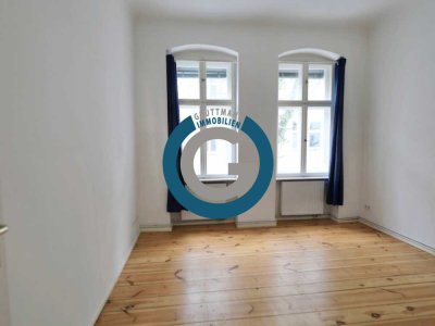 HOHE DECKEN & BALKON - RUHIGE SEITENSTRASSE & ZENTRALE ANBINDUNG - NÄHE VOLKSPARK JUNGFERNHEIDE