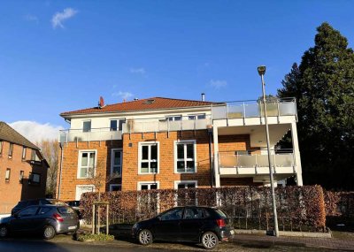 **TOP LAGE**Direkt am Stadtpark**Komfort-ETW mit Fahrstuhl + Tiefgarage**