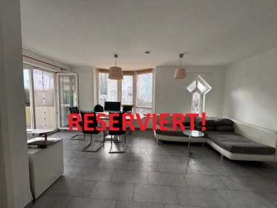 RESERVIERT! Top-Lage seitl. Biebricher Allee! 2 ZKB Terrasse - 53 m² in gepflegtem Haus € 220.000,-