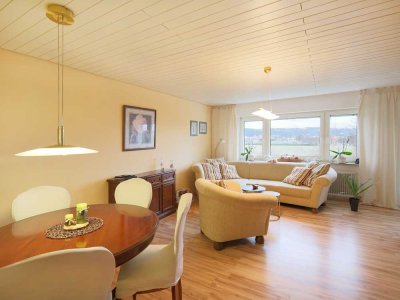 Gepflegte 3-Zimmer-Wohnung mit unverbauter Aussicht und Tiefgaragenstellplatz