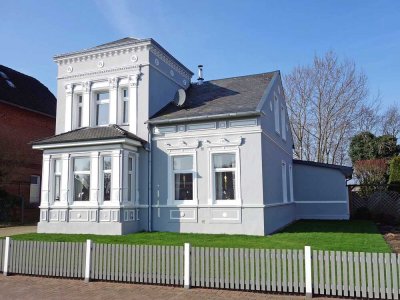 Stilvoll, Individuell, Gepflegt: Modernisiertes Wohnhaus mit Carport in Eddelak bei Brunsbüttel