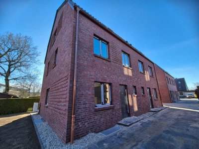 4. Neubau - Erstbezug - ruhig gelegene 5 Zi.-DHH + wohnl. Keller in Norderstedt-Mitte
