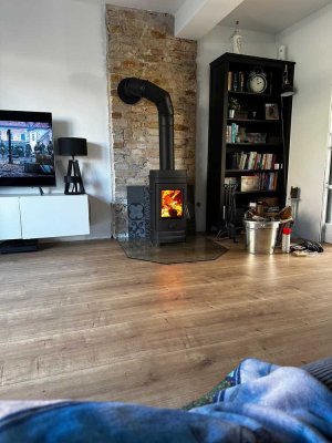 Charmante Doppelhaushälfte mit EBK und Keller in Berlin-Haselhorst