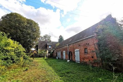 Vielseitiger Bauernhof mit großem Nebengelass und Baulandreserve