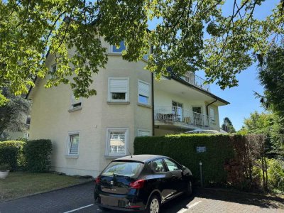 3-Zimmer-Dachgeschoss-Wohnung mit Loggia und TG-Stellplatz in beliebter Wohnlage von Bad Honnef
