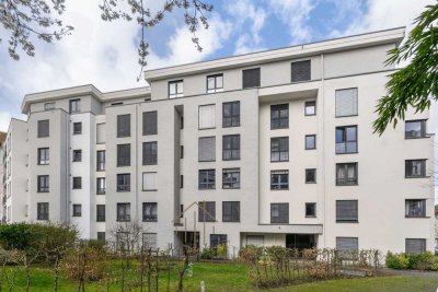FAMILIENTRAUM MIT SKYLINEBLICK! Großzügige 4-Zi-Wohnung mit 2 Stellplätzen in Sachsenhausen
