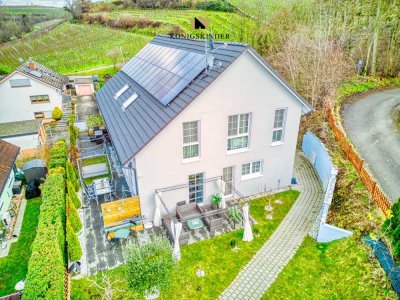 Zweifamilienhaus in Traumlage – Vielseitige Nutzungsmöglichkeiten in Hügelheim
