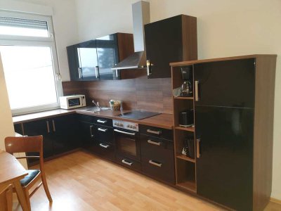 Helle 2,5-Zimmer-Wohnung mit EBK in Langen