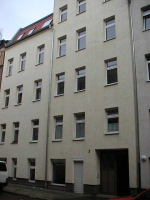 3-Raumwohnung mit Balkon im Hochparterre