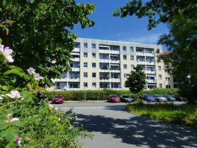 Top Zweiraumwohnung + PKW-Stellplatz im Parkhaus möglich