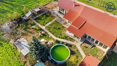 Wunderschönes Familienhaus im ländlichen Bereich