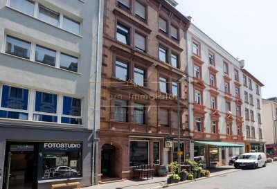 Reserviert! Helle Dachgeschosswohnung mit Altbaucharme im beliebten Brückenviertel