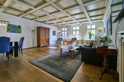 Historisches Juwel: Wohn-Geschäftshaus, gut vermietet – Einzigartiger Mix aus Geschichte und Moderne