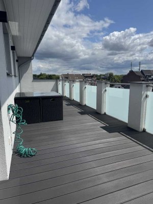 Große 4 Zimmer Wohnung in Köln