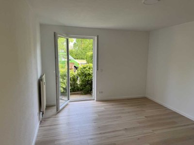 Charmante 1-Zimmer-Erdgeschosswohnung mit Außensitzplatz & Einbauküche – 2025 renoviert!