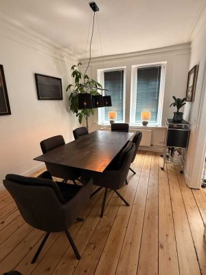 Sanierte 3-Raum-Altbauwohnung mit gehobener Innenausstattung in Hamburg Barmbek-Süd