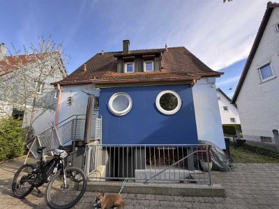 *** Rarität in der Weststadt, saniertes Einfamilienhaus mit kleinem Garten ***