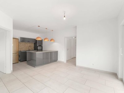 Stilvolle 3-Zimmer-Wohnung mit 50m² Dachterrasse