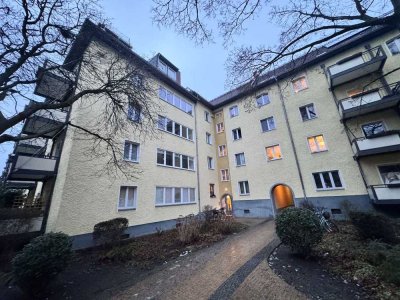 3-Zimmer in Prenzlauer Berg mit Balkon in gepflegter Wohnanlage nahe Volkspark