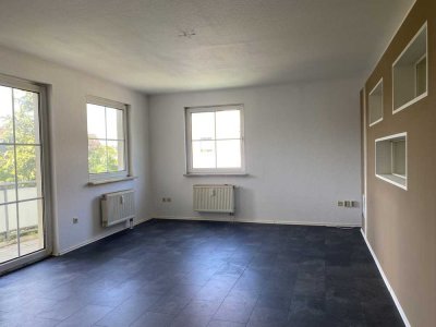 ++ 2-Raumwohnung mit BALKON ++