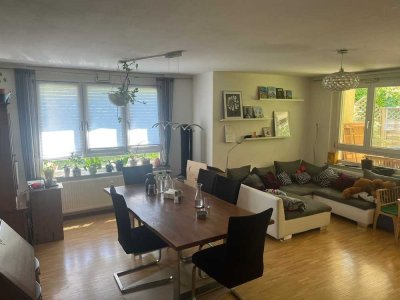 Helle 94 qm,4-Zimmer-EG Wohnung mit Terrasse und großem Garten, barrierefrei, ruhige Lage