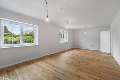 Vollsanierte 4-Zimmer-Wohnung mit Garten, Terrasse und Stellplätzen in Landersdorf