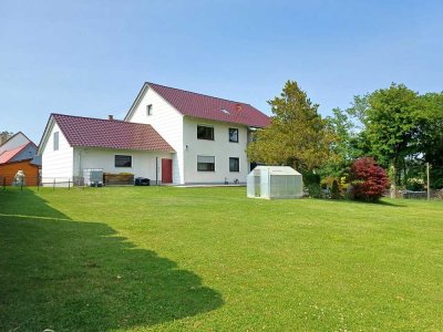 Lichtdurchflutete 3-Zimmer-Wohnung mit Balkon und idyllischer Lage in Osterzhausen