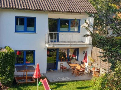 Gepflegtes Reihenhaus mit 4,5 Zimmern in Landshut-Achdorf