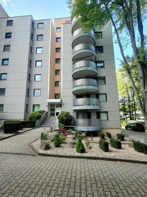 2 Zimmer Wohnung mit Balkon & Stellplatz und EBK