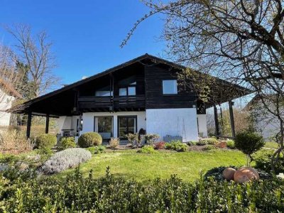 Charmantes Einfamilienhaus mit gepflegtem Garten in ruhiger Lage in Kiefersfelden