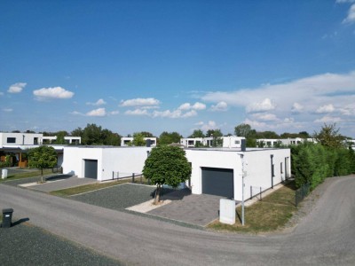 ++Wohnen wo andere Urlaub machen,das Chalet am Golfplatz unmittelbar neben der Therme Lutzmannsburg++