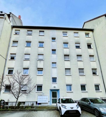 Solide Wohnung zum kleinen Preis
2 - Zimmer Wohnung in Ludwigshafen